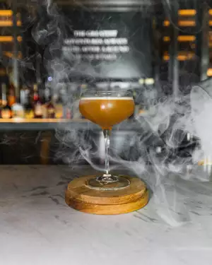 Sheraton Centre Toronto Hotel | A smoking cocktail at 43 Down