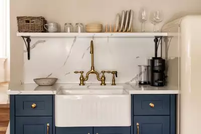 We check out a Nordic spa hotel in Caledon | The farmhouse sink inside a suite at The Liberty Inn