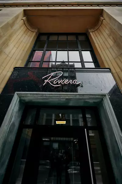Riviera restaurant, Ottawa
