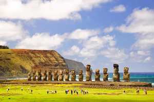 Bucket list ideas for travellers | Moais of Ahu Tongariki on Easter Island, Chile