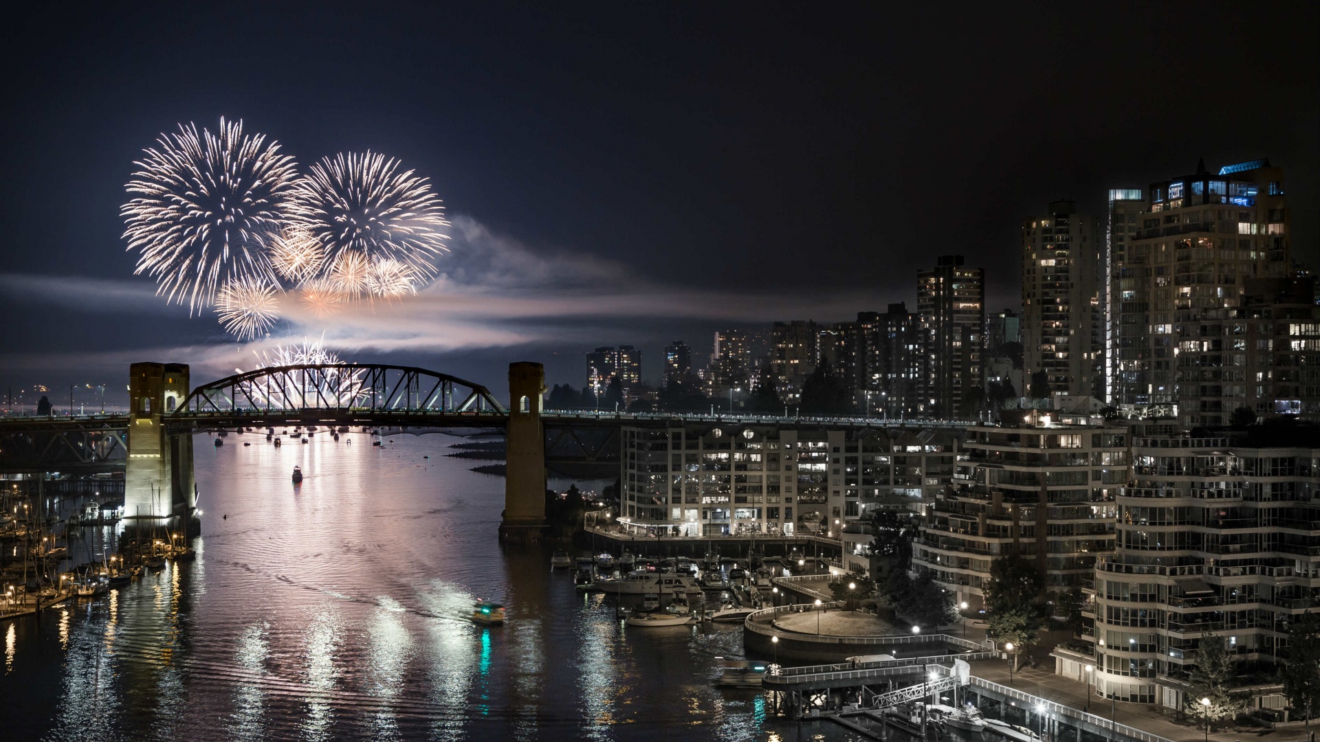 Hot Shots Celebration of Light, Vancouver Escapism TO