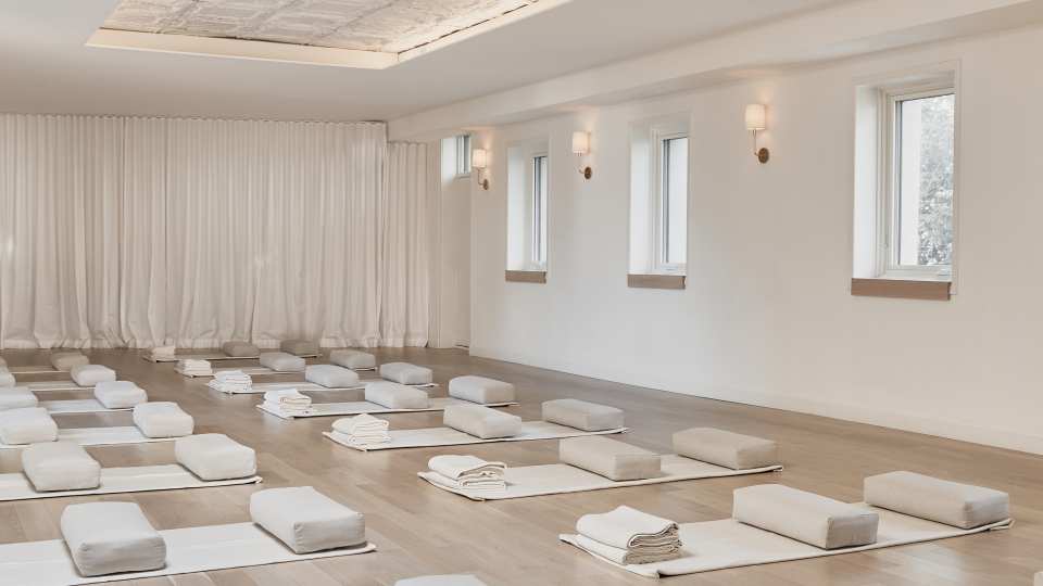 A bright yoga studio at Chi Junky