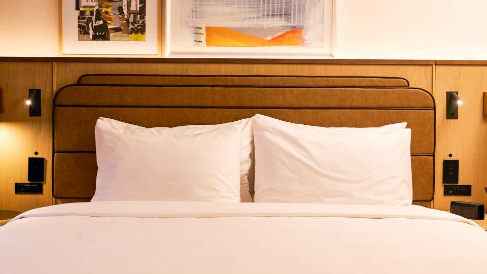 A king size bed at Union Hotel
