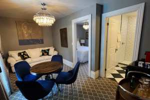 Merrill House, P.E.C. | The Loyalist Suite at Merrill House
