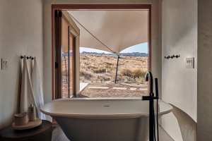 Best honeymoon destinations | Camp Sarika Tent bathroom at Amangiri in Canyon Point, Utah