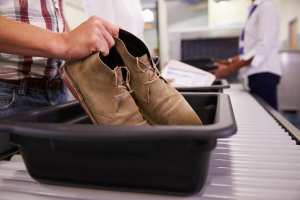 Travel tips | Putting shoes through security at the airport