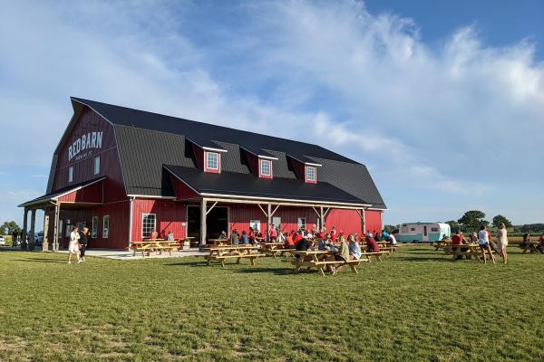 Chatham-Kent, Ontario | Picnic table dining at Red Barn Brewing