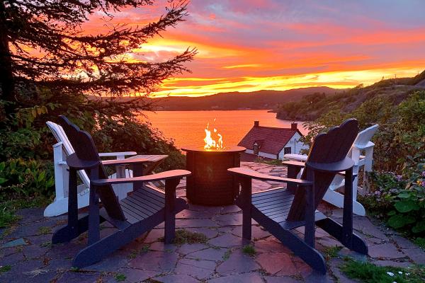 Trinity, Newfoundland | Artisan Inn's Campbell House patio