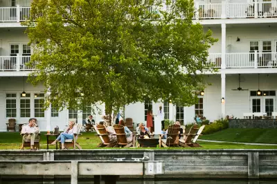 Finger Lakes, New York | The lawns at The Lake House on Canandaigua