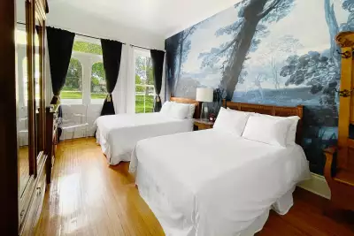 Merrill House, P.E.C. | The Prince Edward Room at Merrill House