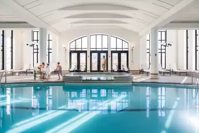 The pool at the Fairmont Le Ch&acirc;teau Frontenac hotel, Quebec City