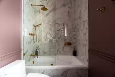 Hotel Julie in Stratford | Marble bathroom details in Flat 3 at Hotel Julie