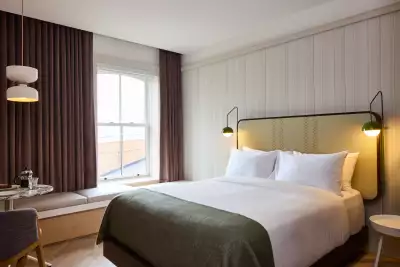 Cortland Bed at The Royal Hotel in Picton