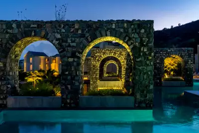 Best honeymoon destinations | Rampart Pool at Park Hyatt St. Kitts Christophe Harbour