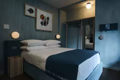 Inside the Blues room at Ode Toronto hotel