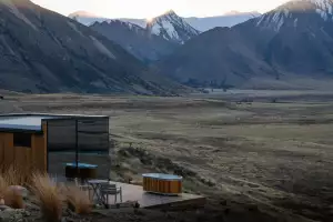 Best honeymoon destinations | A reflective pod with terrace at The Lindis, New Zealand