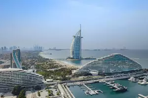 The Dubai shoreline