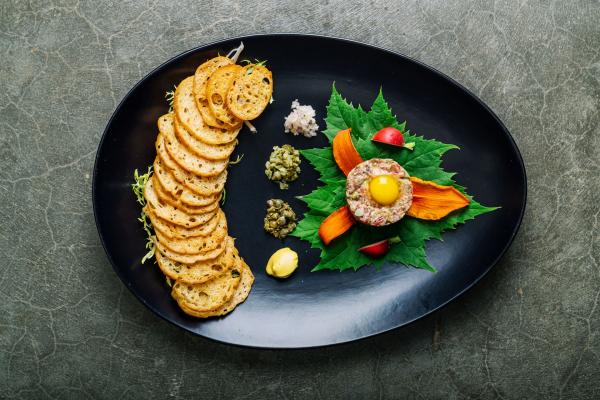 Merrill House, P.E.C. | Steak tartare at The Cellar