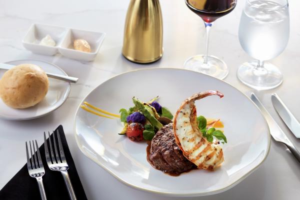 The Bahamas | Dinner at Butch’s Island Chop House at The Sandals Royal Bahamian