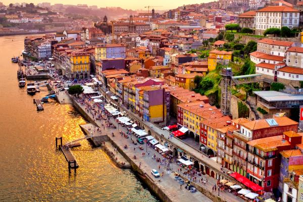 Cais da Ribeira, Porto, Portugal Cais da Ribeira, Porto, Portugal