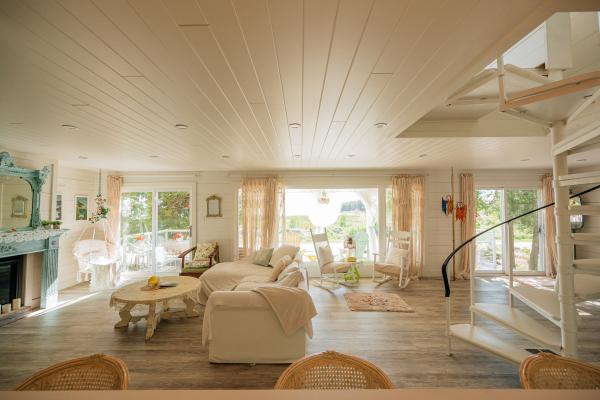 The living area inside Wish Lakehouse, waterfront Ontario cottage rental