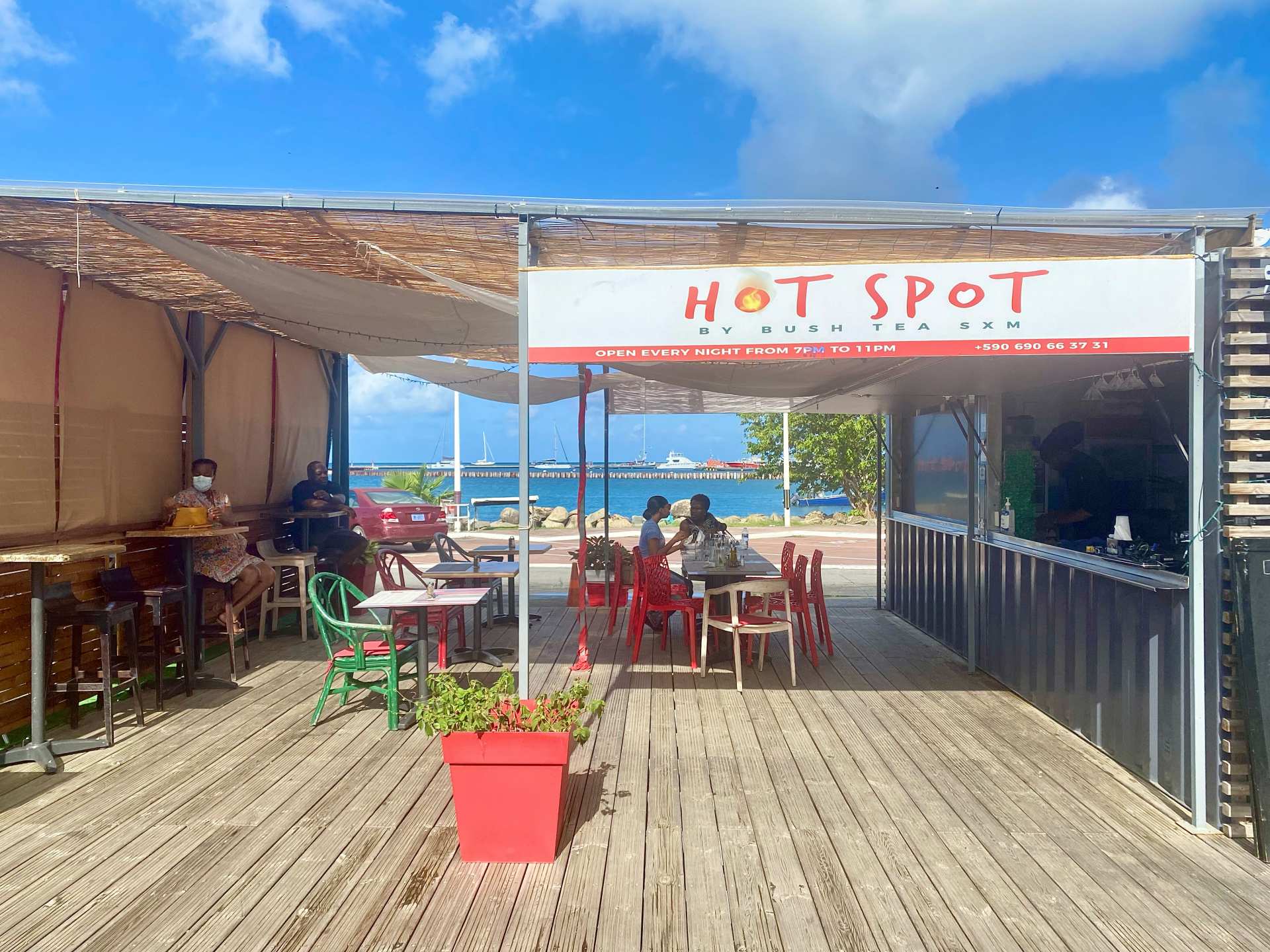 Saint Martin | Hot Spot, a lolo in Marigot