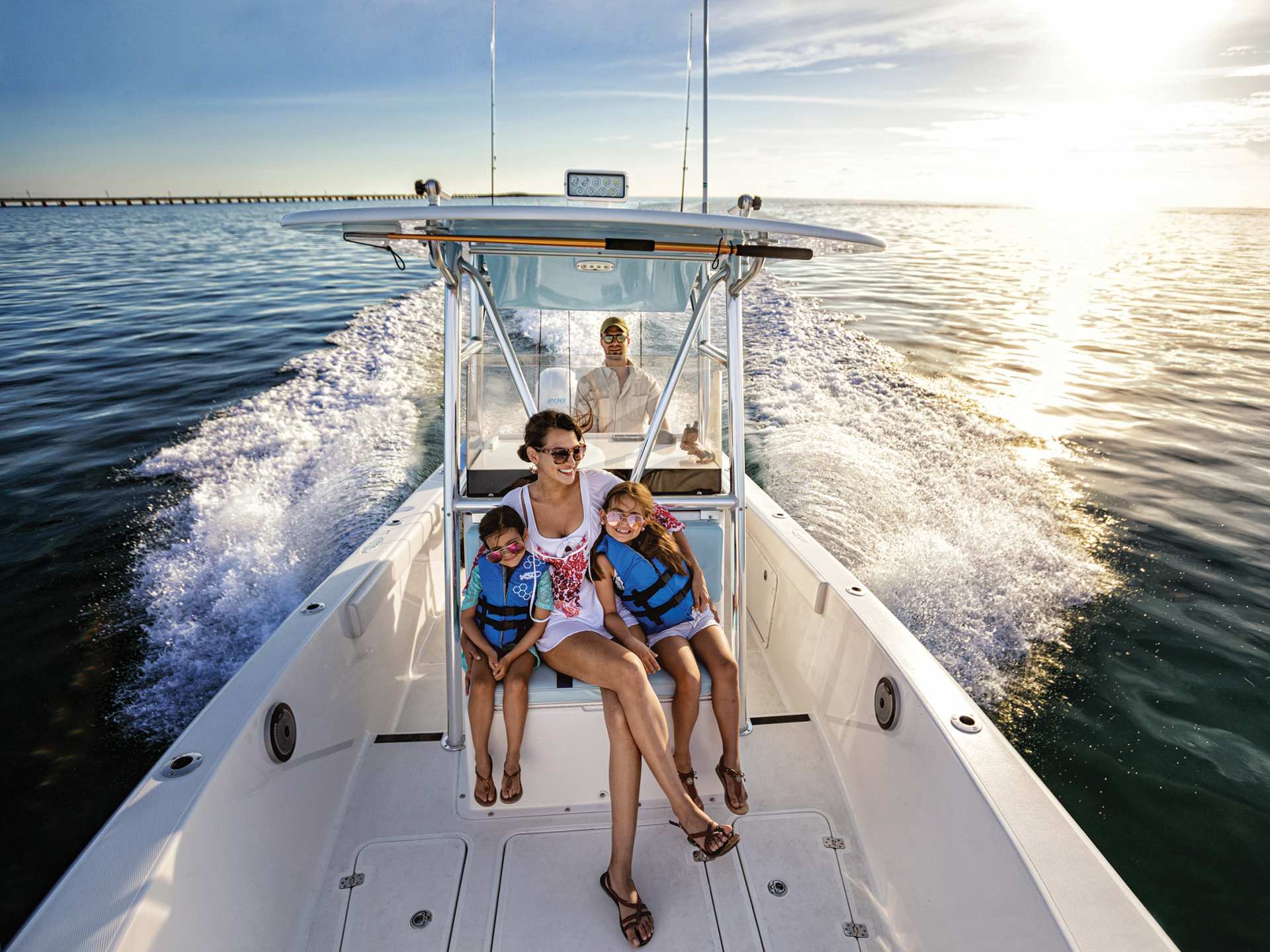 The Florida Keys | A family boating in Marathon
