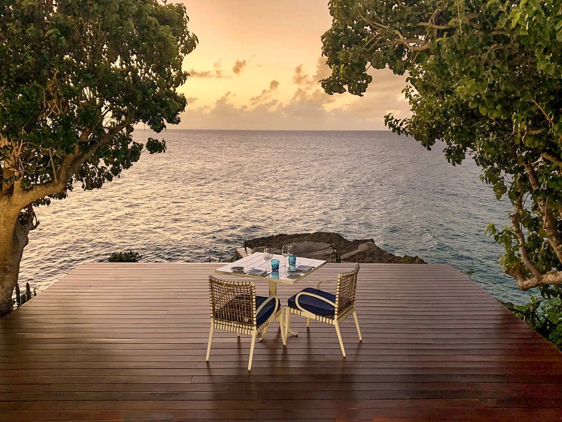 The best things to do in Anguilla | Cliff-side dining at Malliouhana