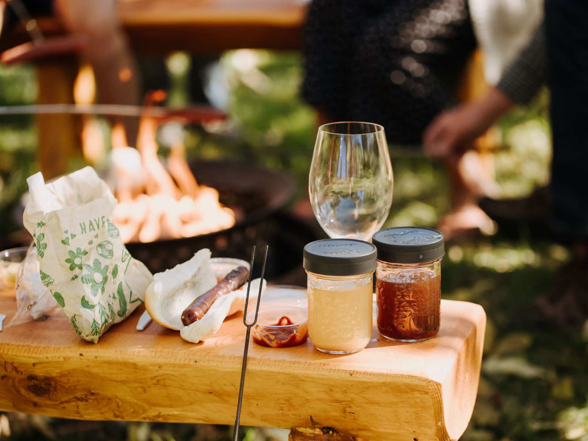 Best wineries and things to do in Osoyoos and Oliver B.C. | Campfire cookout at Covert Farms
