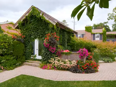 Best Toronto spas | Gardens at Pillar and Post Inn & Spa