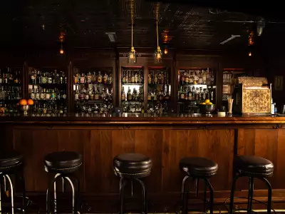 Louisville Kentucky Bourbon | Downstairs bar at Hell or High Water