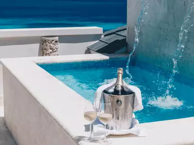 Penthouse suite pool at Zemi Beach House