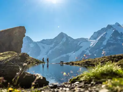 Switzerland Swiss Travel Pass | Breathtaking hike at M&uuml;rren-Schilthorn