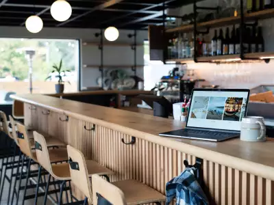 The best restaurants things to do in Collingwood | Front desk at Penny's Motel