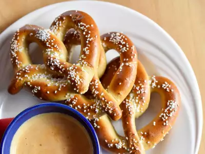 The best restaurants things to do in Collingwood | Pretzels at The Alphorn