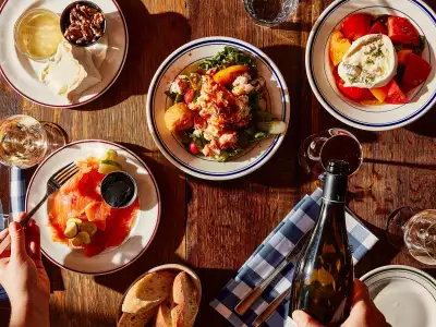 The best restaurants things to do in Collingwood | Heart's Tavern