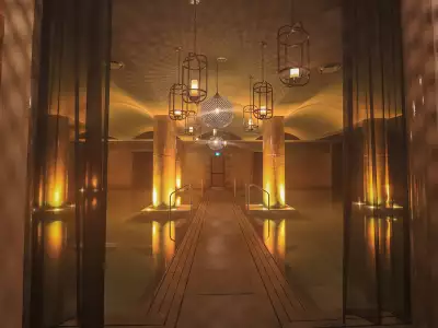 Best spas near Toronto | K&auml;lla epsom salt pool at Thermea in Whitby