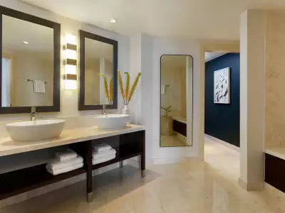 Two sinks in the bathroom at the Kimpton EPIC Miami