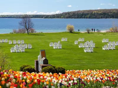 Mackinac Island | The tulips and the great lawn looking out on Lake Huron