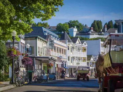 Mackinac Island | The downtown strip on Mackinac Island