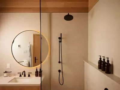 Best wellness retreats in Ontario | The bathroom at a Dimensions wellness retreat residence