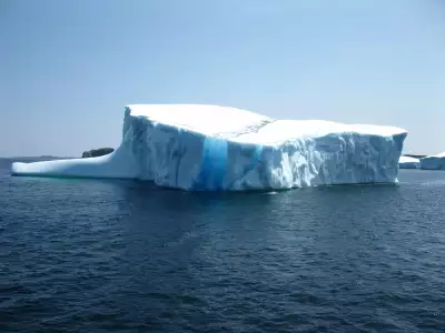 Newfoundland travel | A large iceberg in Twillingate, Newfoundland and Labrador