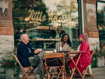 Little Victories Caf&eacute;, Ottawa