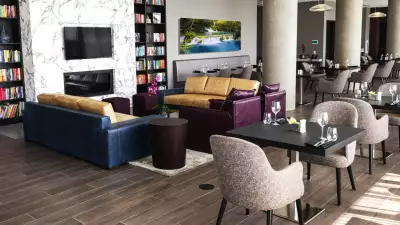 Hotel X Toronto Review: the dining room