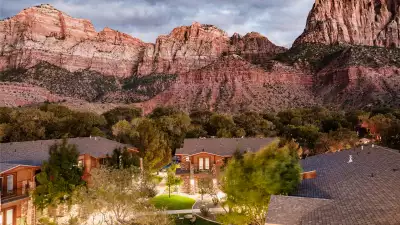 Cable Mountain Lodge