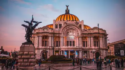 best things to do in Mexico City on any budget | Palacio de Bellas Artes