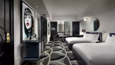 Best hotels Toronto staycation | The Bisha Hotel two bedroom suite