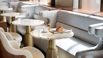 The Clift Royal Sonesta Hotel, San Fransisco | A light breakfast in the lobby lounge