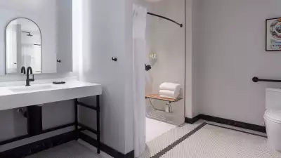 The Clift Royal Sonesta Hotel, San Fransisco | Junior Suite King Bath