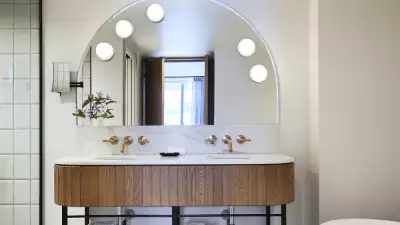 The Presidential Master Bathroom at the Kimpton Saint George Hotel